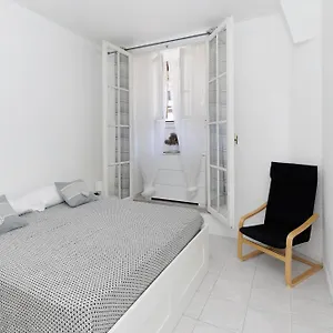 giuliana-charming-rooms.it-romehotels.com/