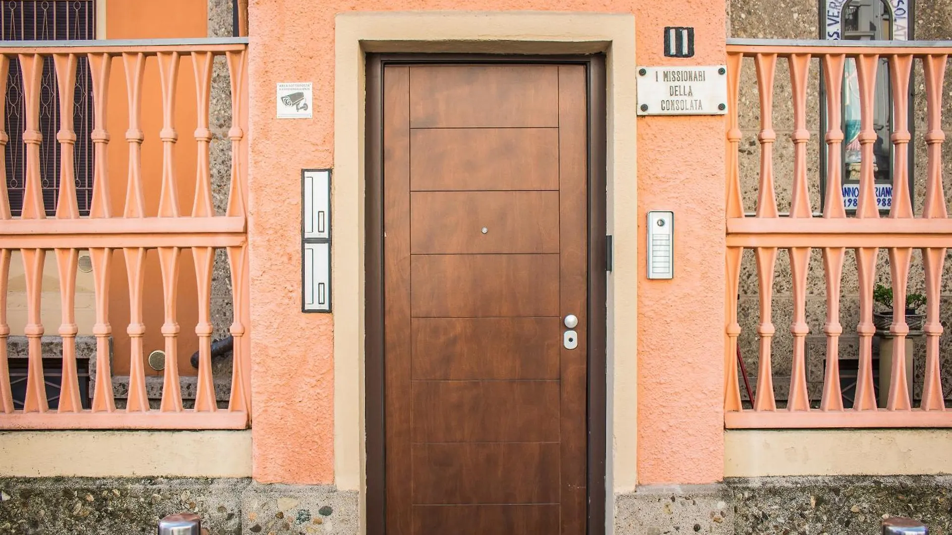Rrrapido Holy Suites And Rooms - Via Sardegna Milan Guest house