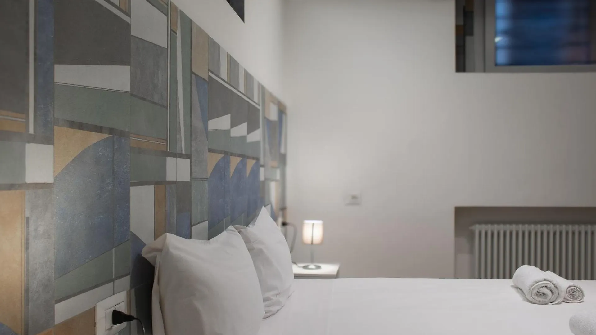 Rrrapido Holy Suites And Rooms - Via Sardegna Milan